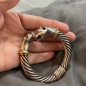 This is a Cable Classic Collection it’s Unique it’s used in Good Condition